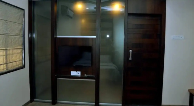 Hotel Paradise, Rezerwuj Hotel Ahmednagar 