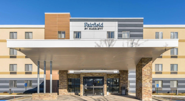 Fairfield Inn by Marriot Manchester-Boston Regional Airport