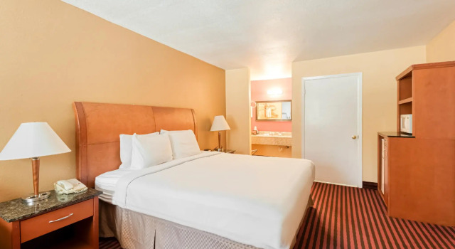 Двухместный номер Standard Rodeway Inn & Suites Jefferson