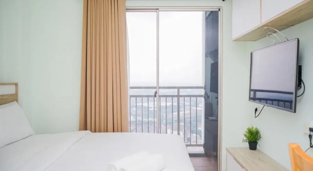 Fully Furnished Best Living Studio Springwood Apartment