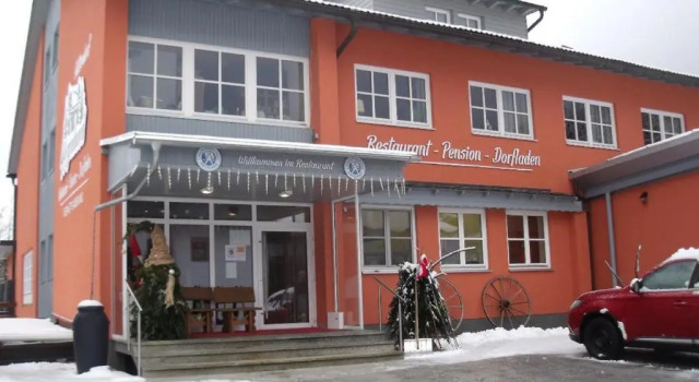 Hüttendorf 49 gradnord, Varaa Matkakoti Hotellit Baijeri pysäköinnillä, Pysäköinti