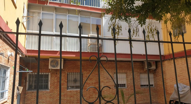 Doña Lola House