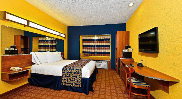 Двухместный номер Standard Microtel Inn & Suites by Wyndham New Braunfels I-35