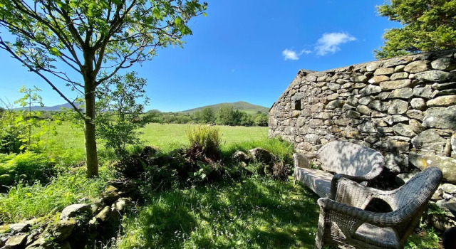 Коттедж Hendy Cottage