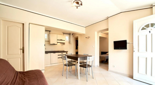 RéSIDENCE LISA MARIA - TWO-BEDROOM HOUSE, Varaa Hotelli Solenzara 