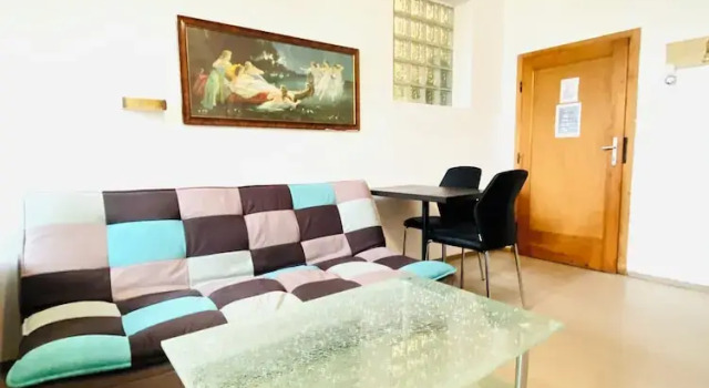 Четырёхместный номер Economy Affordable Central Rooms Near U3