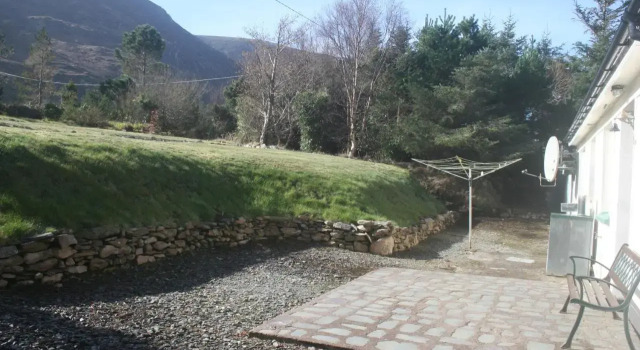 Tigh Cladach, Book Hotel Hotels in Kerry with Parking, Parking
