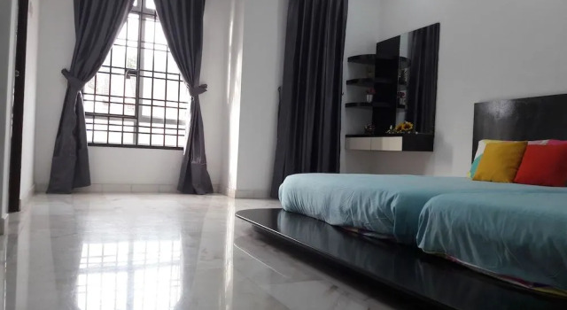C U Homestay Bukit Indah, Varaa Hotelli Hotellit Johor pysäköinnillä, Pysäköinti