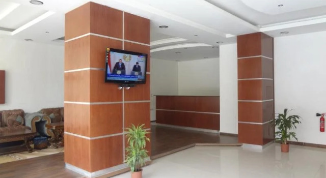 Al Berwaz Hotel Suites