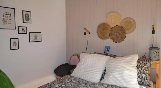 Chez Cathy chambre chez l'habitante, Book Hotel Hoteller i Sion med parkering, Parkering