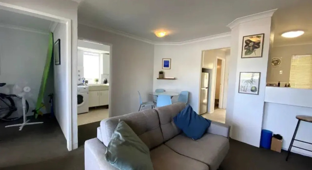 Cosy 1 Bedroom Apartment in Trendy Mount Lawley, Забронировать Апартаменты/квартира Отели Перта с бассейном, рядом с Стадион HBF Park, Бассейн