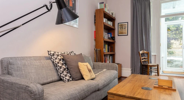 2 Bedroom Flat In Herne Hill With Garden, Rezervați Apartament Londra Londra Mare