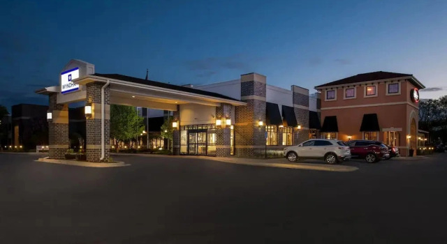Wyndham Bloomington - Mall of America, Book Hotel Bloomington Minnesota