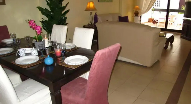 Tropical Luxury in Prime Location, Забронировать Апартаменты/квартира Апартаменты Марбелья, рядом с Casino Marbella, Апартаменты/квартира