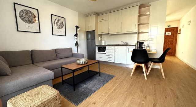 Студия Standard Albir Hills Apartments