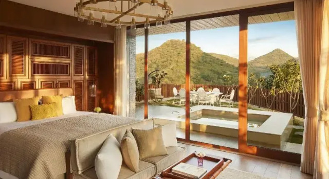 Номер Presidential Taj Aravali Resort & Spa Udaipur