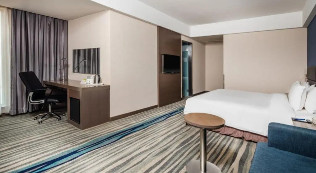 Двухместный люкс Holiday Inn Express Shenyang North Station by IHG