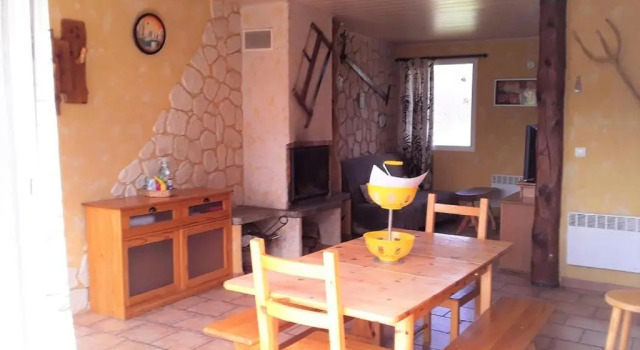 Appartement de 3 chambres avec piscine partagee et balcon amenage a Selonnet, Забронировать Апартаменты/квартира Селоне Alpes-de-Haute-Provence