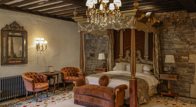 Thornbury Castle, Book Slot Hoteller i Gloucestershire med parkering, Parkering