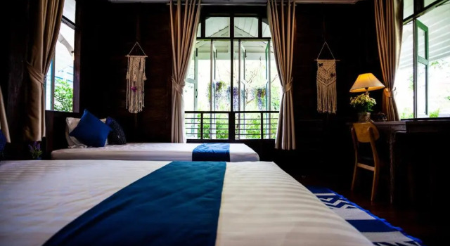 Люкс Deluxe Baan Suan Krung Kao