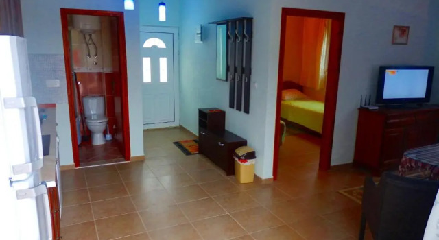 Апартаменты с видом на море Apartments Vladilena