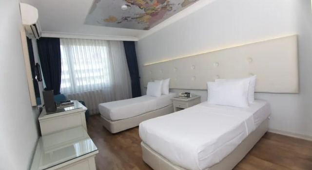 Двухместный номер Standard Hotel Etap Mola