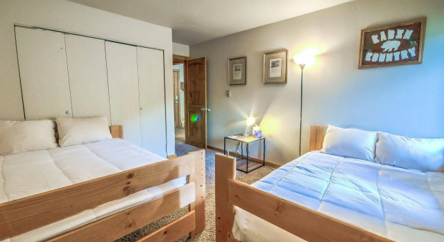 Ski Inn, Забронировать Отель Отели Стимбот-Спрингса с бассейном, рядом с Steamboat Powdercats, Бассейн
