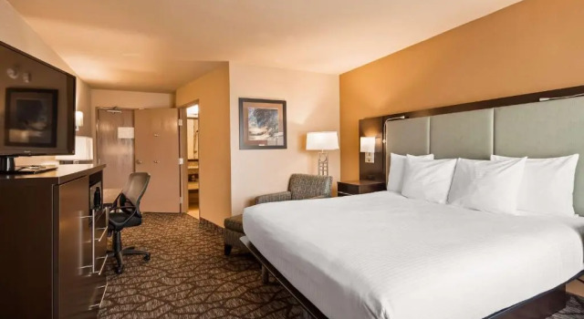 Номер Standard Best Western Plus Oceanside Palms