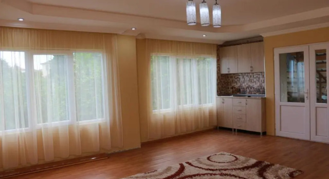 Konstantin House, Book Hotel Sarpi 