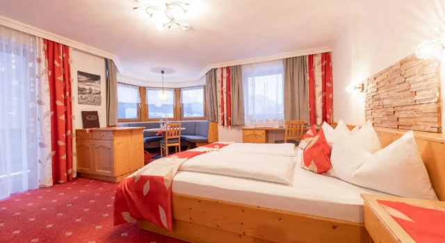 Люкс Hotel Alphof Stubaital