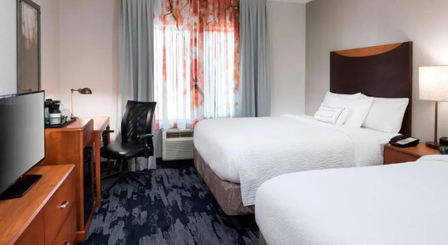 Четырёхместный номер Standard Fairfield Inn & Suites Kansas City Overland Park