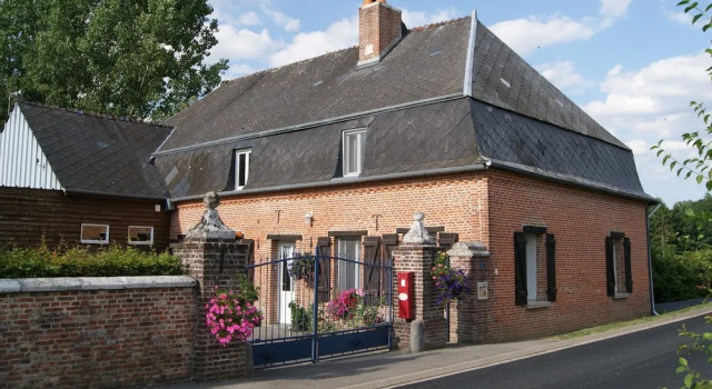 Gîte La Blonde, Varaa Hotelli  