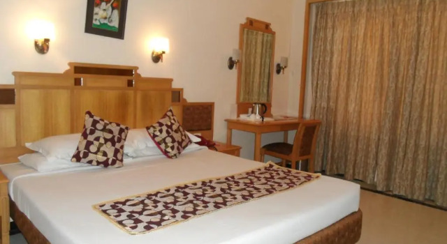 Двухместный номер Executive Hotel Kalyan Residency