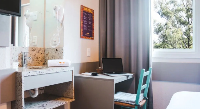 Трёхместный номер Standard Work Hotel Design