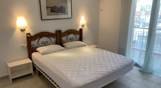 Apartamento Inmobahia - BII - 119, Забронировать Апартаменты/квартира Отели Alt Empordà с парковкой, Парковка