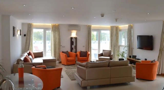 Luxury 5 Bedroom Villa with Private Pool on Funchal Ridge near Lagos, Varaa Villa Lagos Albufeira