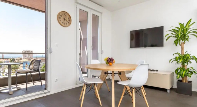 Nest Apartment, Prenota Appartamento Splitska 
