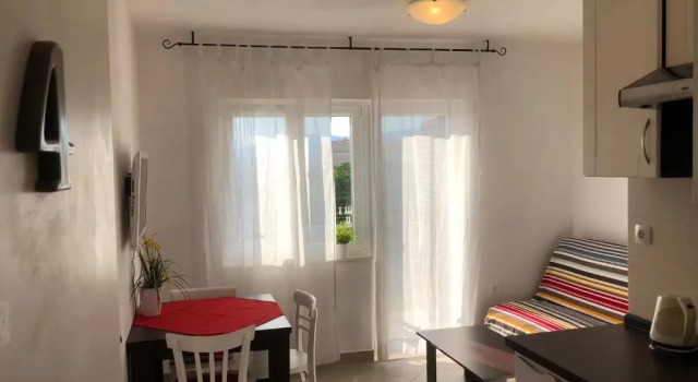 Апартаменты c 1 комнатой с балконом и с видом на море Dalmatia Apartments