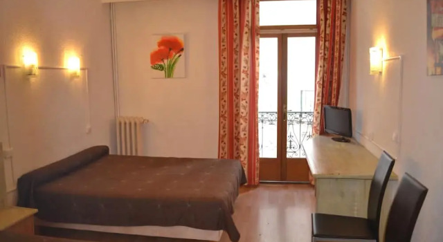 Hôtel de Paris, Забронировать Отель Монпелье Hérault, рядом с Торговая палата Hôtel Saint-Côme