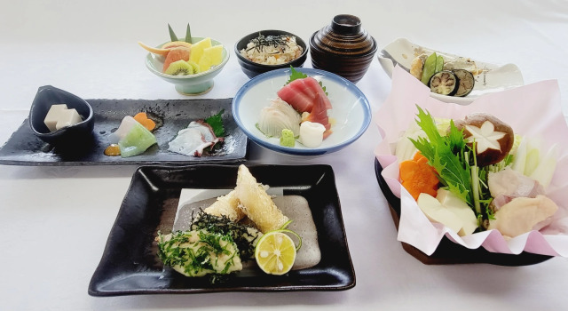 Tsurumai Moon Lake Hotel, Prenota Hotel Hotel a Chiba con parcheggio, Parcheggio