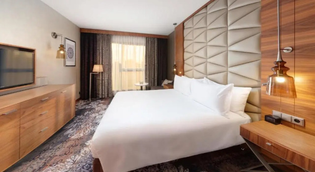 Двухместный люкс c 1 комнатой DoubleTree by Hilton Krakow Hotel & Convention Center