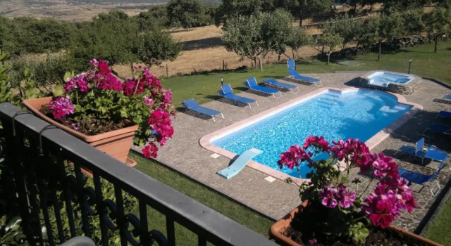 Agriturismo Francadu, Забронировать Отель Санту-Луссурджу Южная Сардиния