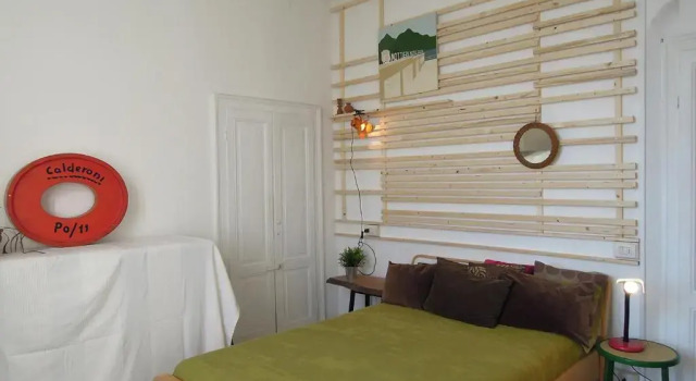 Charming house with private dock on Lake Como, Buchen Sie Hotel Argegno Comer See