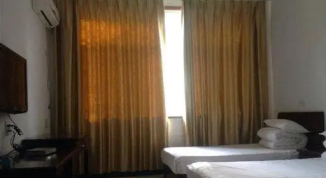 Mr. Jiang Guesthouse, Boek Hotel Huzhou Zhejiang