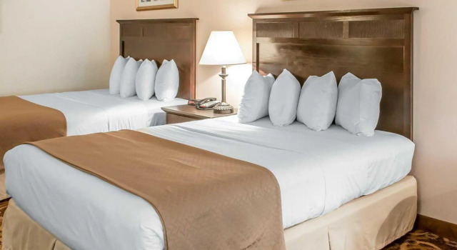 Четырёхместный номер Standard Premier Extended Stay Hobbs