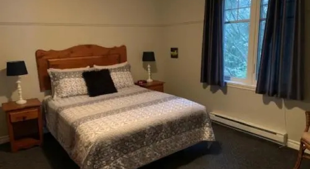 Condo Lac Archambault 313, Buchen Sie Hotel Val-des-Lacs Laurentians
