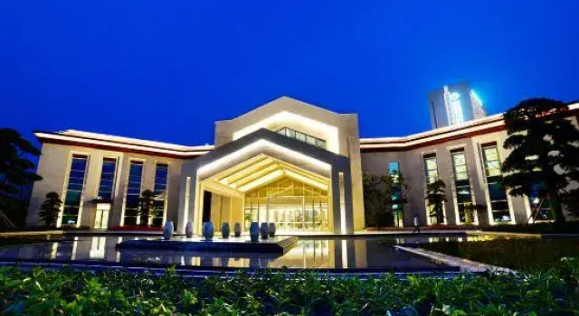 Grand Skylight International Hotel Zunyi, Buchen Sie Hotel Zunyi Guizhou