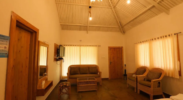Коттедж с красивым видом из окна Chow Chow Valley Resorts