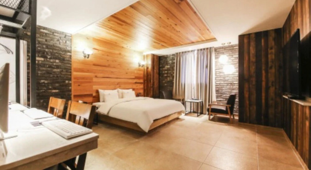 Luce Hotel