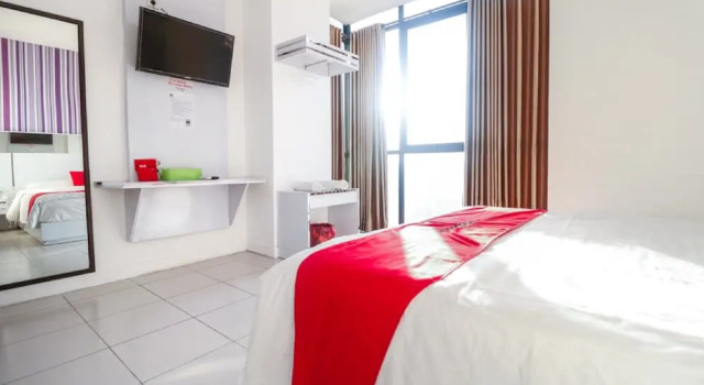 Elok Guest House By RedDoorz